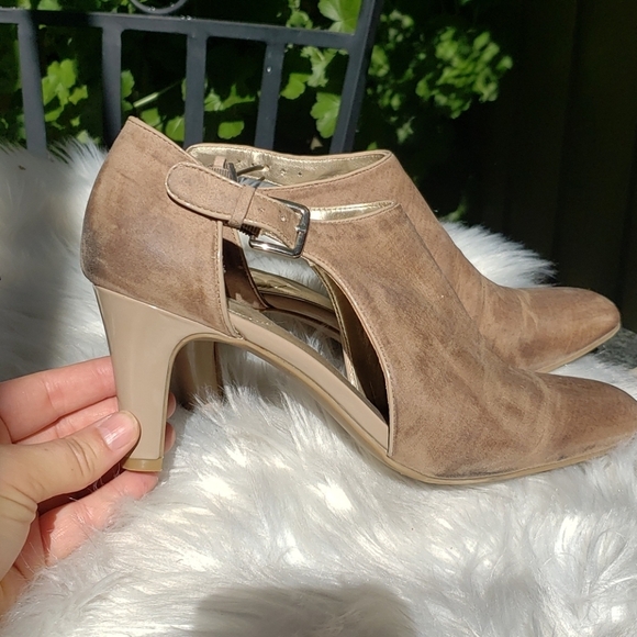 Bandolino Shoes - Bandolino Wardell Taupe Suede cutout bootie Heels